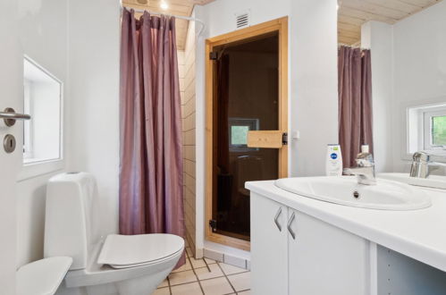 Foto 17 - Haus mit 2 Schlafzimmern in Nexø mit terrasse und sauna