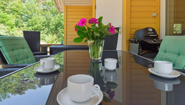 Casa de 2 habitaciones en Nexø con terraza y sauna - Foto 2