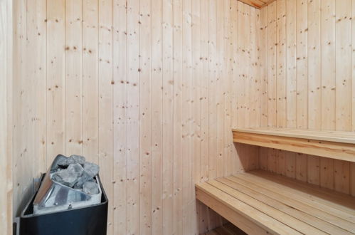 Foto 18 - Haus mit 2 Schlafzimmern in Nexø mit terrasse und sauna