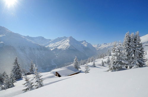 Foto 25 - Appartamento con 2 camere da letto a Sankt Anton am Arlberg con vista sulle montagne