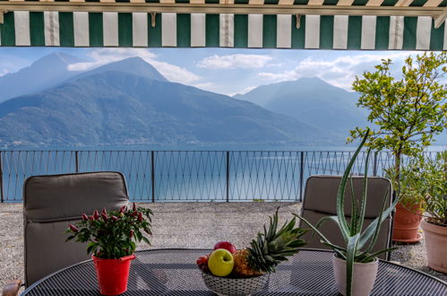 Foto 8 - Appartamento a Musso con piscina e vista sulle montagne