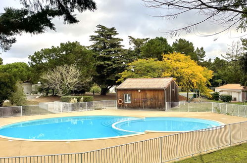 Foto 14 - Apartamento em Saint-Georges-d'Oléron com piscina e vistas do mar