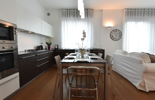 3 bedroom Apartment in Milan - Photo 12