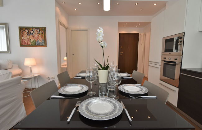 3 bedroom Apartment in Milan - Photo 23