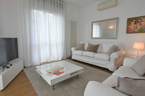 Foto 9 - Appartamento con 3 camere da letto a Milano