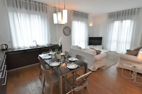 Photo 1 - 3 bedroom Apartment in Milan