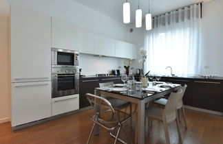 Photo 2 - 3 bedroom Apartment in Milan