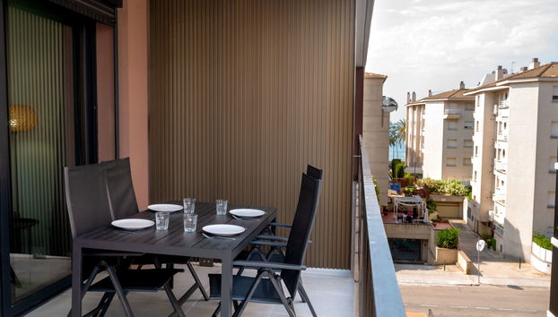 Apartment mit 3 Schlafzimmern in Calafell mit schwimmbad und garten - Foto 2
