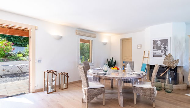 3 bedroom House in Cogolin with private pool and garden - Photo 3