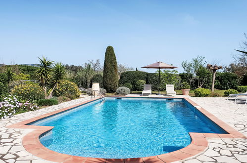 Photo 1 - Maison de 2 chambres à Cogolin avec piscine privée et vues à la mer