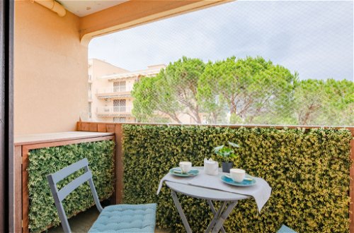 Photo 11 - Appartement de 1 chambre à Sainte-Maxime avec vues à la mer