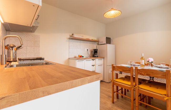 2 bedroom Apartment in Le Grau-du-Roi with terrace - Photo 3