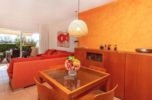 Photo 5 - 2 bedroom Apartment in Pals with swimming pool and garden