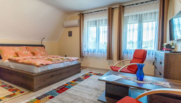 Apartment mit 5 Schlafzimmern in Balatonkeresztúr mit privater pool und garten - Foto 5