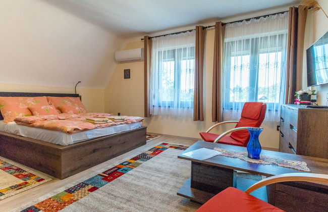 Apartamento de 5 quartos em Balatonkeresztúr com piscina privada e jardim - Foto 5