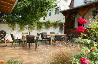 Foto 3 - Apartment mit 5 Schlafzimmern in Balatonkeresztúr mit privater pool und garten