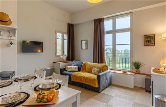 Foto 1 - Apartamento de 2 quartos em Baden com piscina e vistas do mar