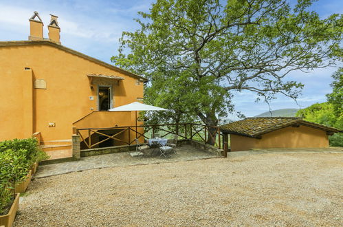 Foto 57 - Apartment mit 1 Schlafzimmer in Castagneto Carducci mit schwimmbad und blick aufs meer