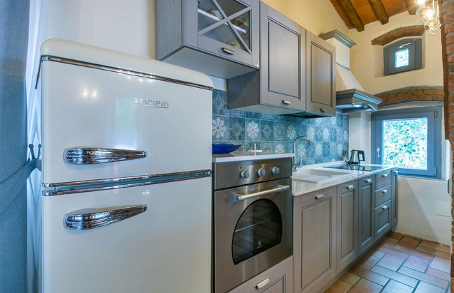 Apartamento de 2 quartos em Castagneto Carducci com piscina e jardim - Foto 11