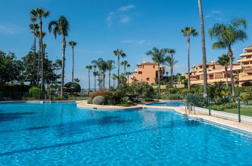 Photo 28 - Maison de 3 chambres à Estepona avec piscine et vues à la mer