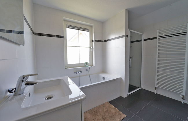 Casa de 7 quartos em Susteren com piscina e terraço - Foto 13