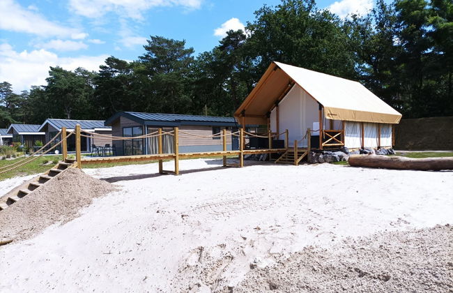 Casa de 3 quartos em Mol com piscina e terraço - Foto 1