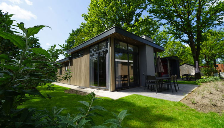 Photo 1 - Maison de 3 chambres à Kaatsheuvel avec piscine et terrasse