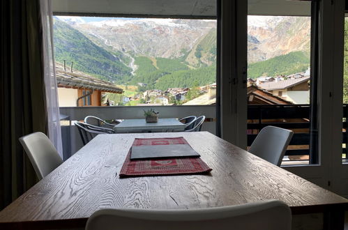 Foto 4 - Apartment mit 1 Schlafzimmer in Saas-Fee