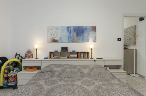Foto 4 - Apartamento de 1 habitación en Taggia con terraza y vistas al mar