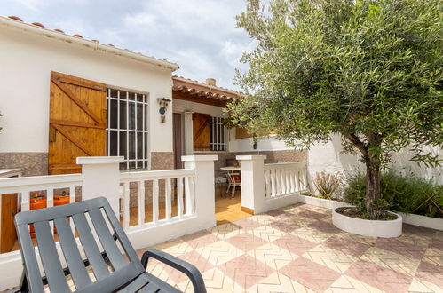 Photo 33 - 2 bedroom House in Torredembarra with garden