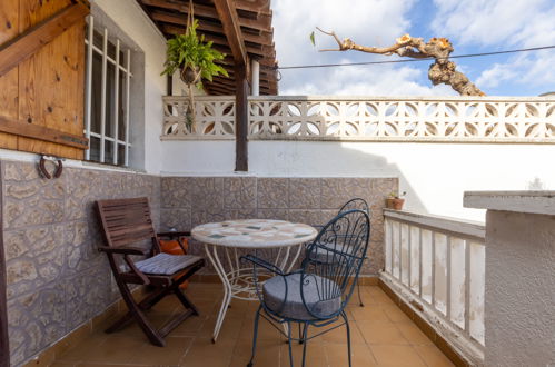 Photo 1 - Maison de 2 chambres à Torredembarra avec jardin et vues à la mer