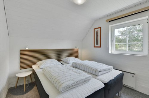 Photo 15 - 6 bedroom House in Ulfborg with private pool and terrace