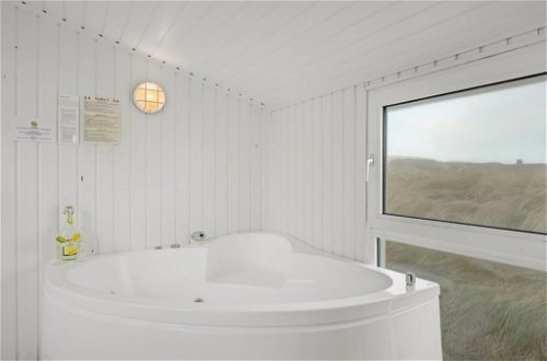 Foto 15 - Casa con 4 camere da letto a Hvide Sande con piscina privata e terrazza