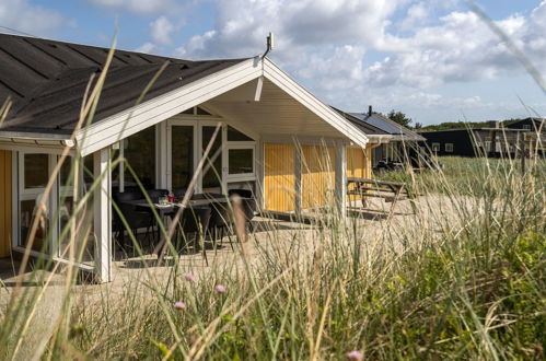 Foto 3 - Casa de 4 quartos em Hvide Sande com piscina privada e terraço