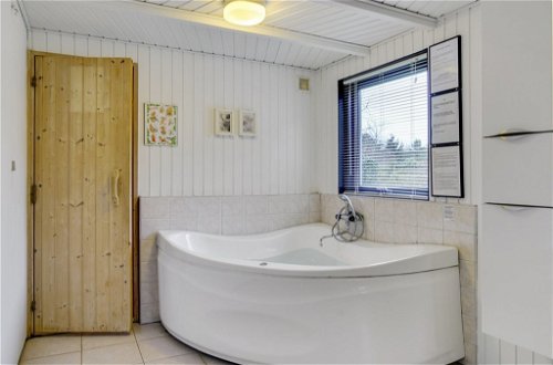 Foto 4 - Casa de 2 habitaciones en Væggerløse con terraza y sauna