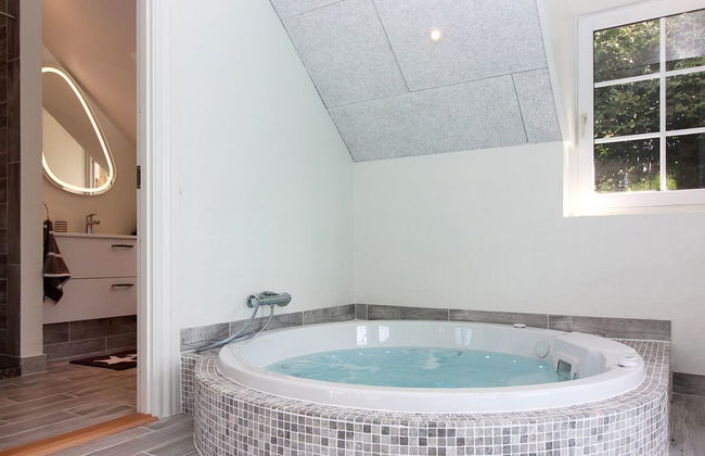 5 bedroom House in Væggerløse with private pool and terrace - Photo 14