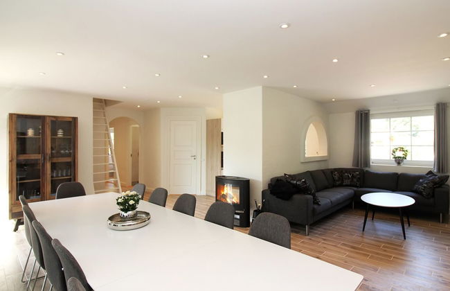 5 bedroom House in Væggerløse with private pool and terrace - Photo 31