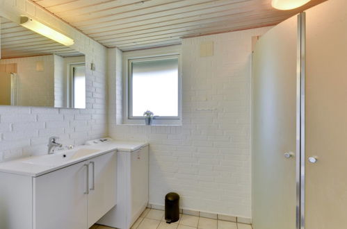 Photo 10 - 2 bedroom House in Ringkøbing with terrace and sauna