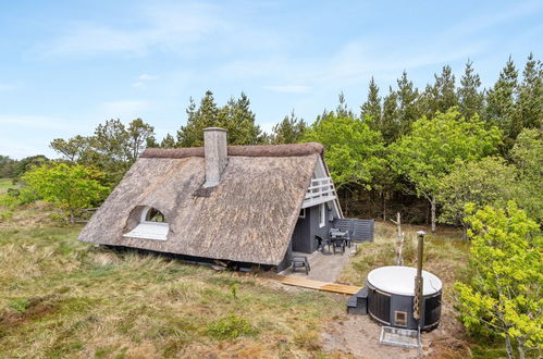 Photo 12 - 2 bedroom House in Rømø with terrace and hot tub