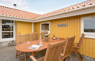 Photo 2 - Maison de 4 chambres à Vejers Strand avec terrasse et sauna