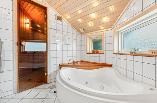Foto 29 - Casa con 4 camere da letto a Væggerløse con terrazza e sauna