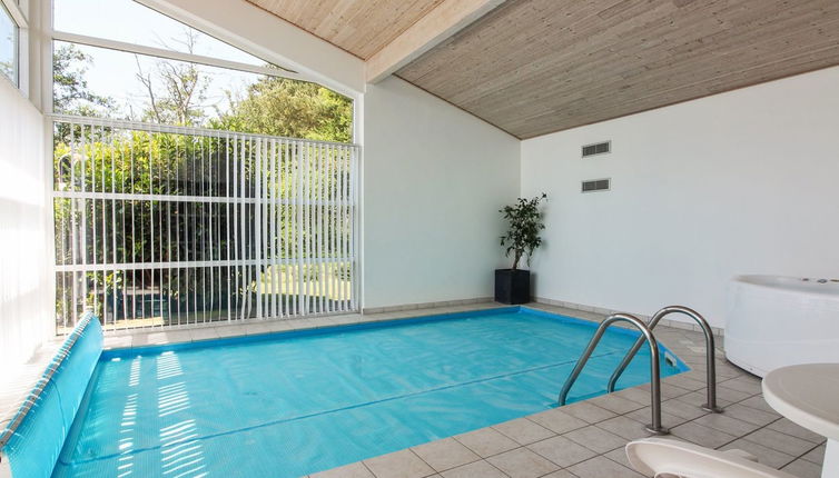 Foto 1 - Casa de 4 quartos em Væggerløse com piscina privada e terraço