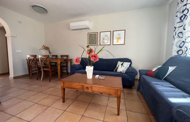 3 bedroom House in Jávea with private pool and garden - Photo 3