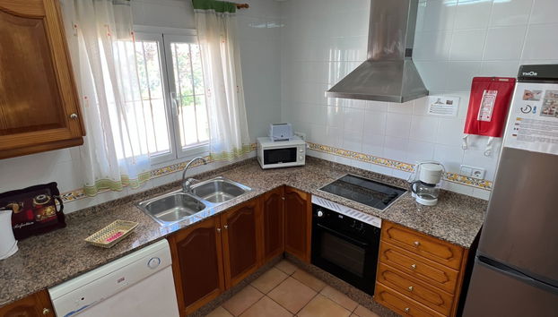 Casa de 3 quartos em Jávea com piscina privada e jardim - Foto 5