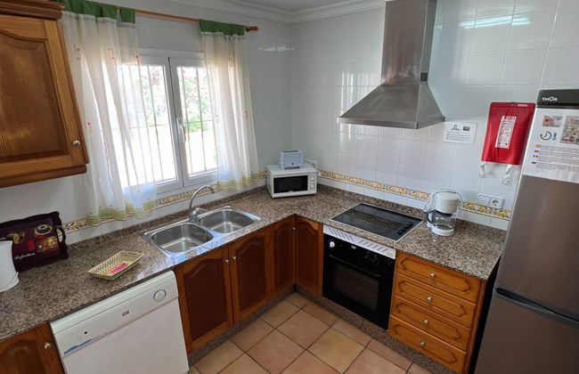 3 bedroom House in Jávea with private pool and garden - Photo 5