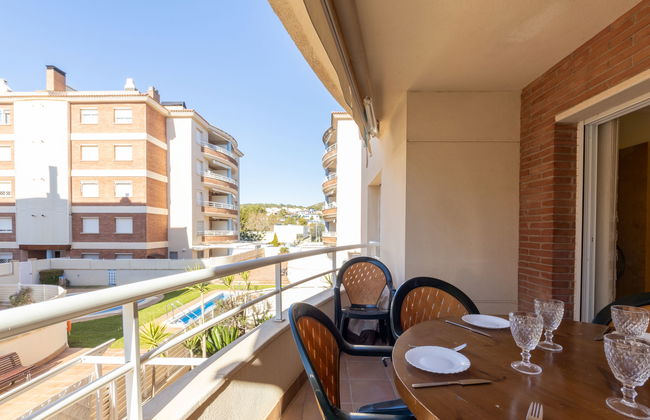 Apartamento de 4 quartos em Calafell com piscina e terraço - Foto 2