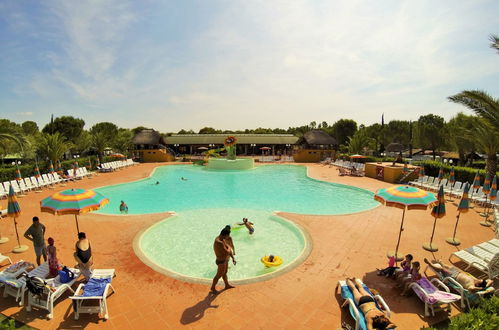 Foto 18 - Haus mit 2 Schlafzimmern in Bibbona mit schwimmbad und blick aufs meer