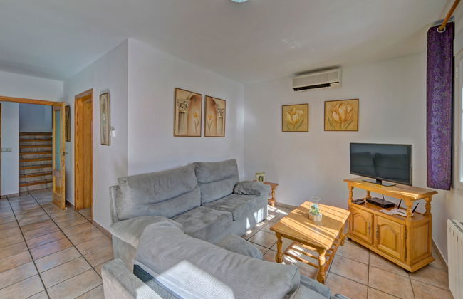Casa de 4 quartos em Calp com piscina e jardim - Foto 10