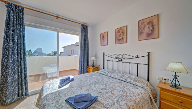 Haus mit 4 Schlafzimmern in Calp mit schwimmbad und garten - Foto 5
