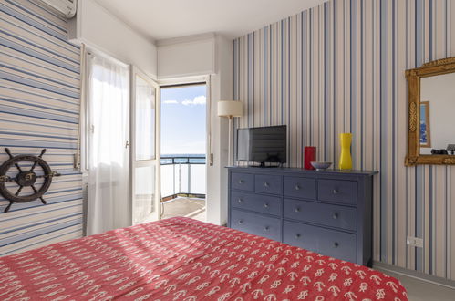 Photo 14 - 1 bedroom Apartment in Ventimiglia with sea view